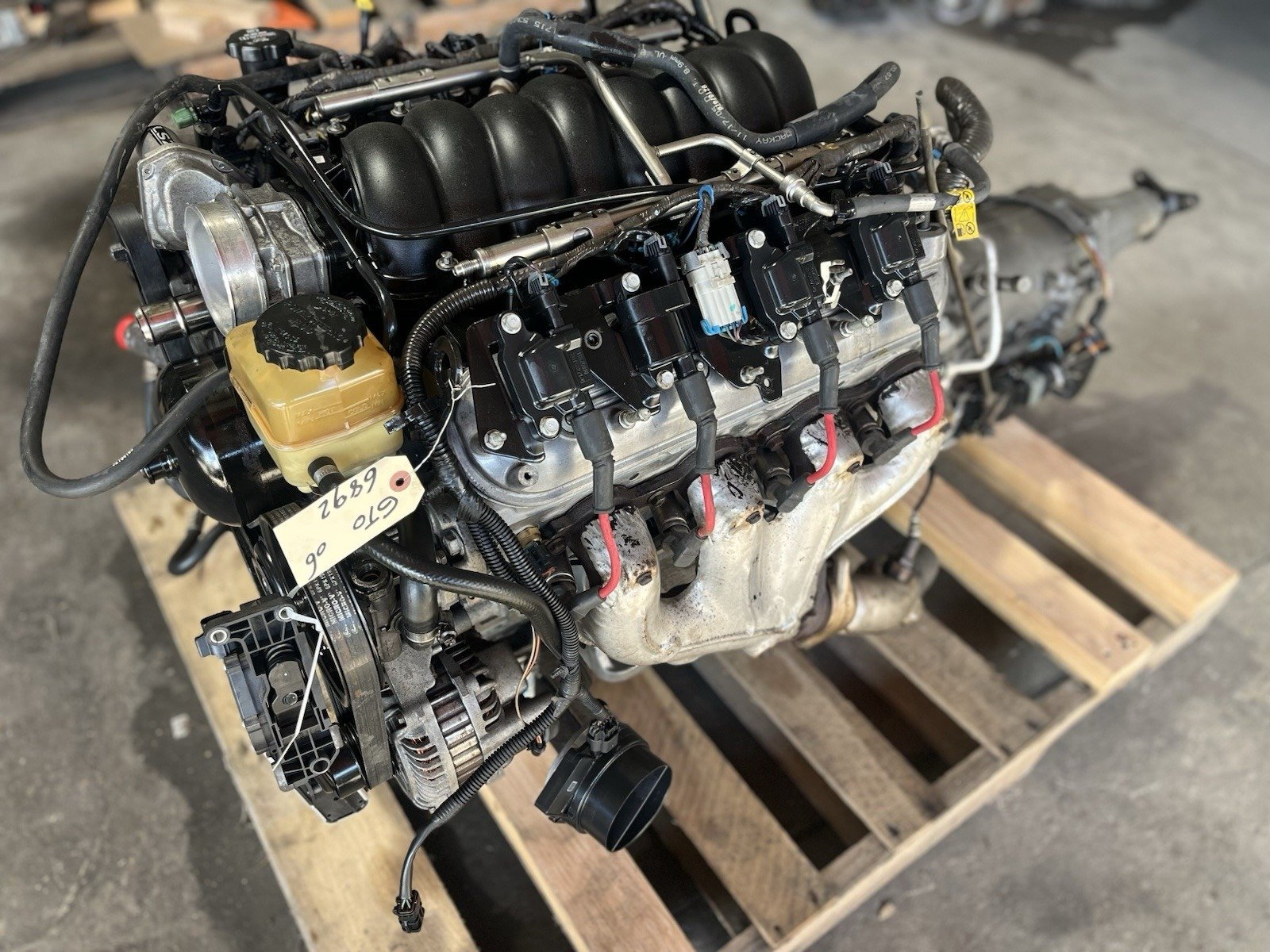 2006 Pontiac GTO 6.0L LS2 Engine & 4L65E Transmission Pullout – Complete OEM Drivetrain - Image 4