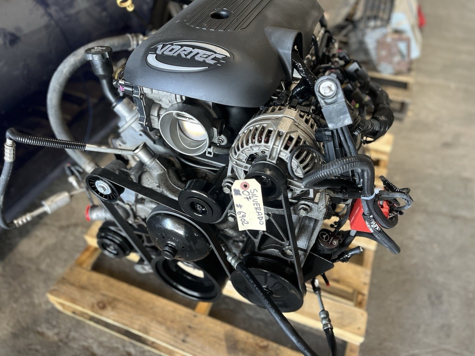 2007 Chevrolet Silverado Classic 5.3L L59 Engine & 4L60 Transmission Pullout – Complete 5.3 LS Engine Package - Image 3