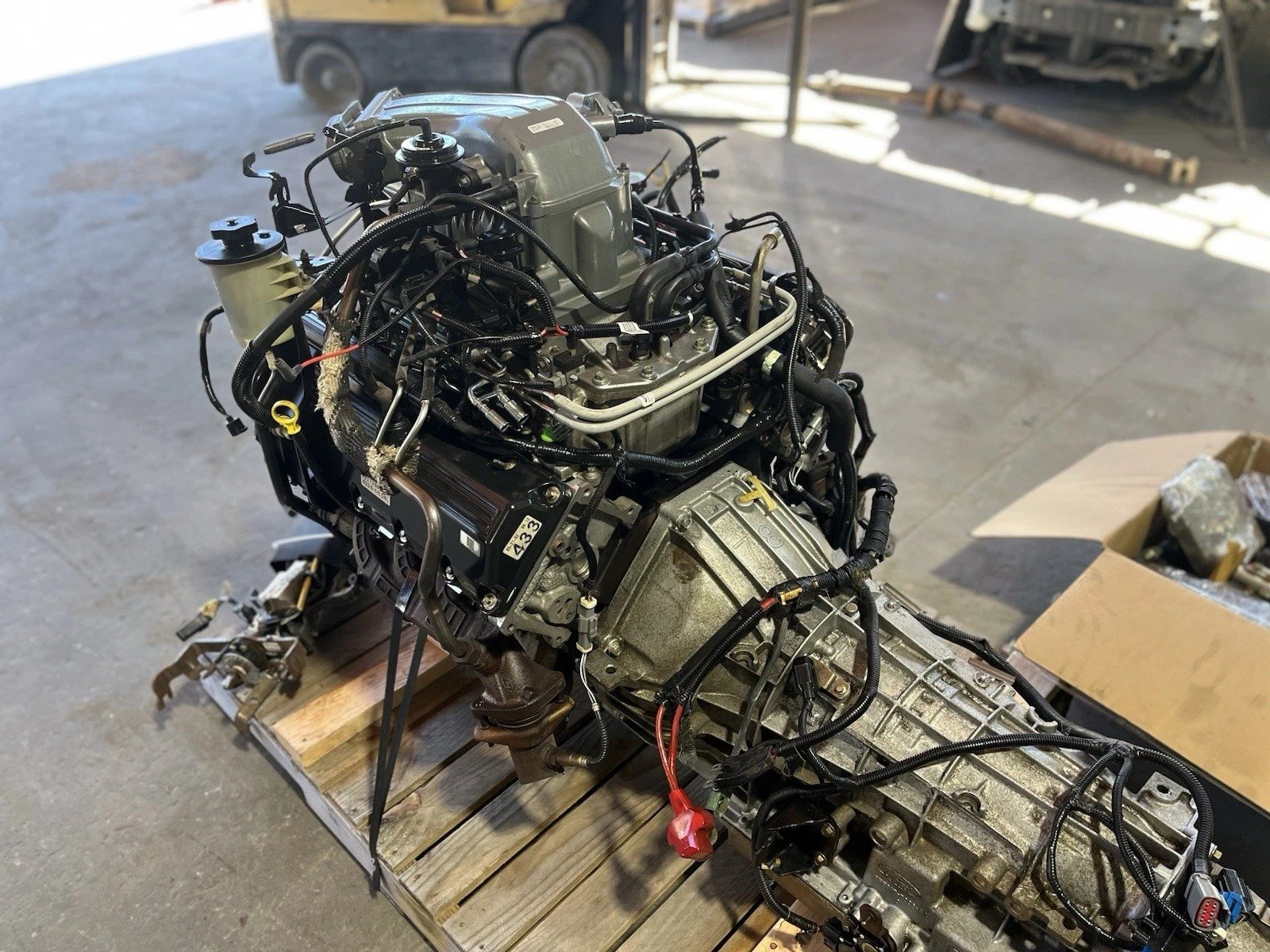 2002 Ford F-150 Harley Davidson Engine Assembly – Complete OEM Engine & Component Package - Image 6