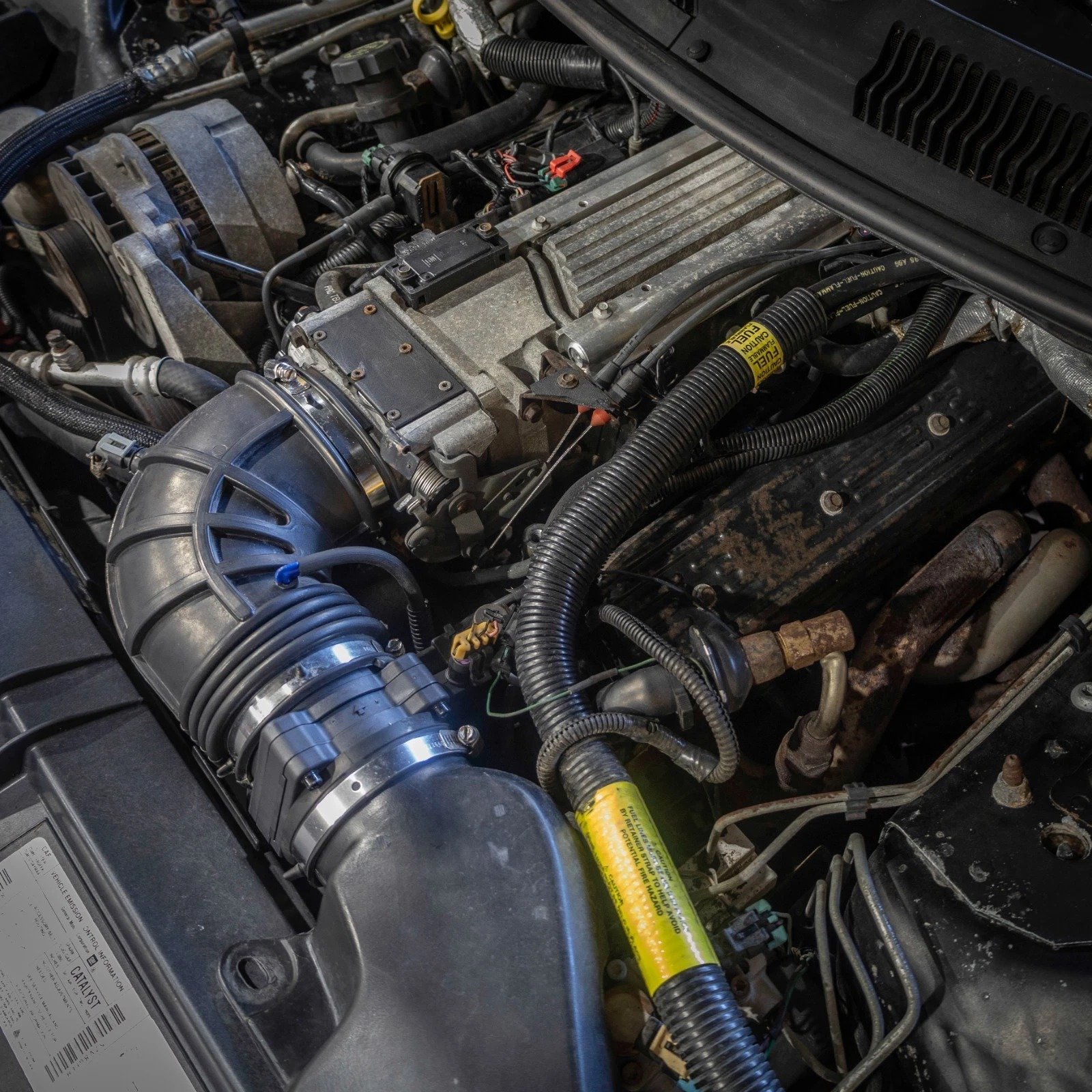 1996 Pontiac Firebird Formula – 5.7L LT1 Engine & T56 6-Speed Manual Transmission Pullout - Image 2