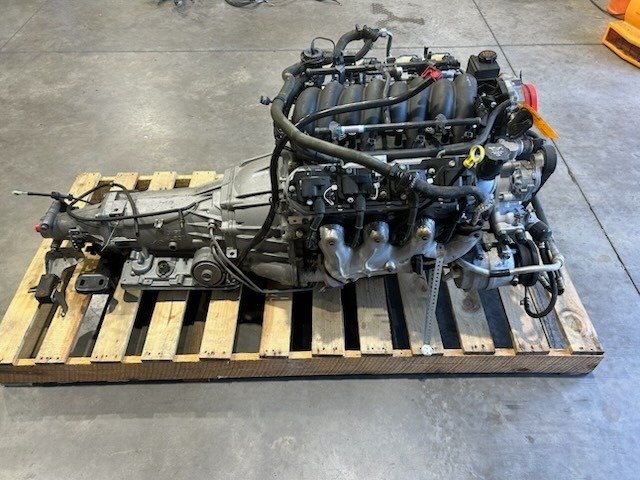 2002 Pontiac Trans Am – 5.7L LS1 Engine & 4L60E Automatic Transmission Pullout - Image 4