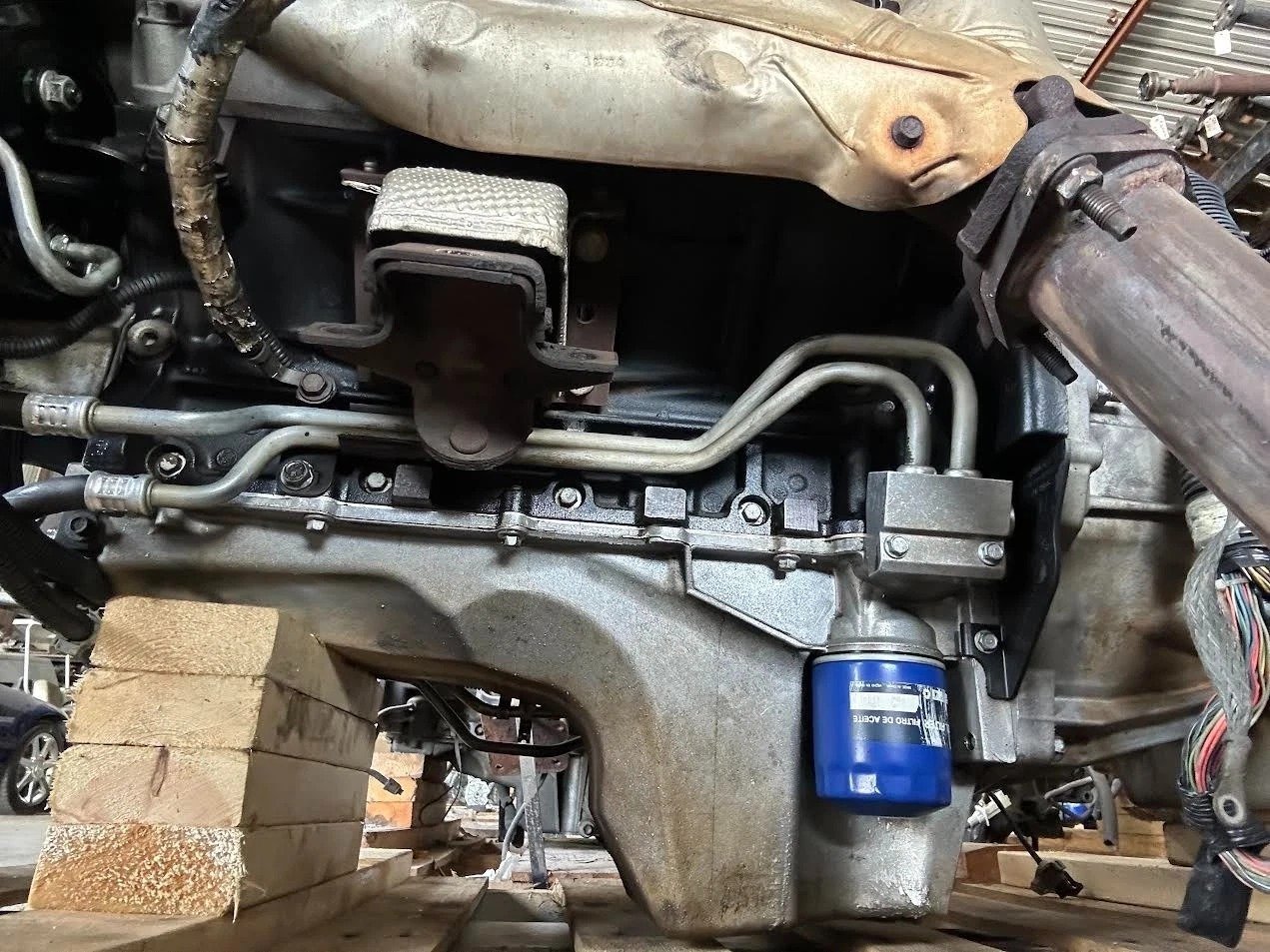 2005 Cadillac Escalade – 6.0L LQ9 Engine & 4L65E 4WD Automatic Transmission Pullout - Image 4