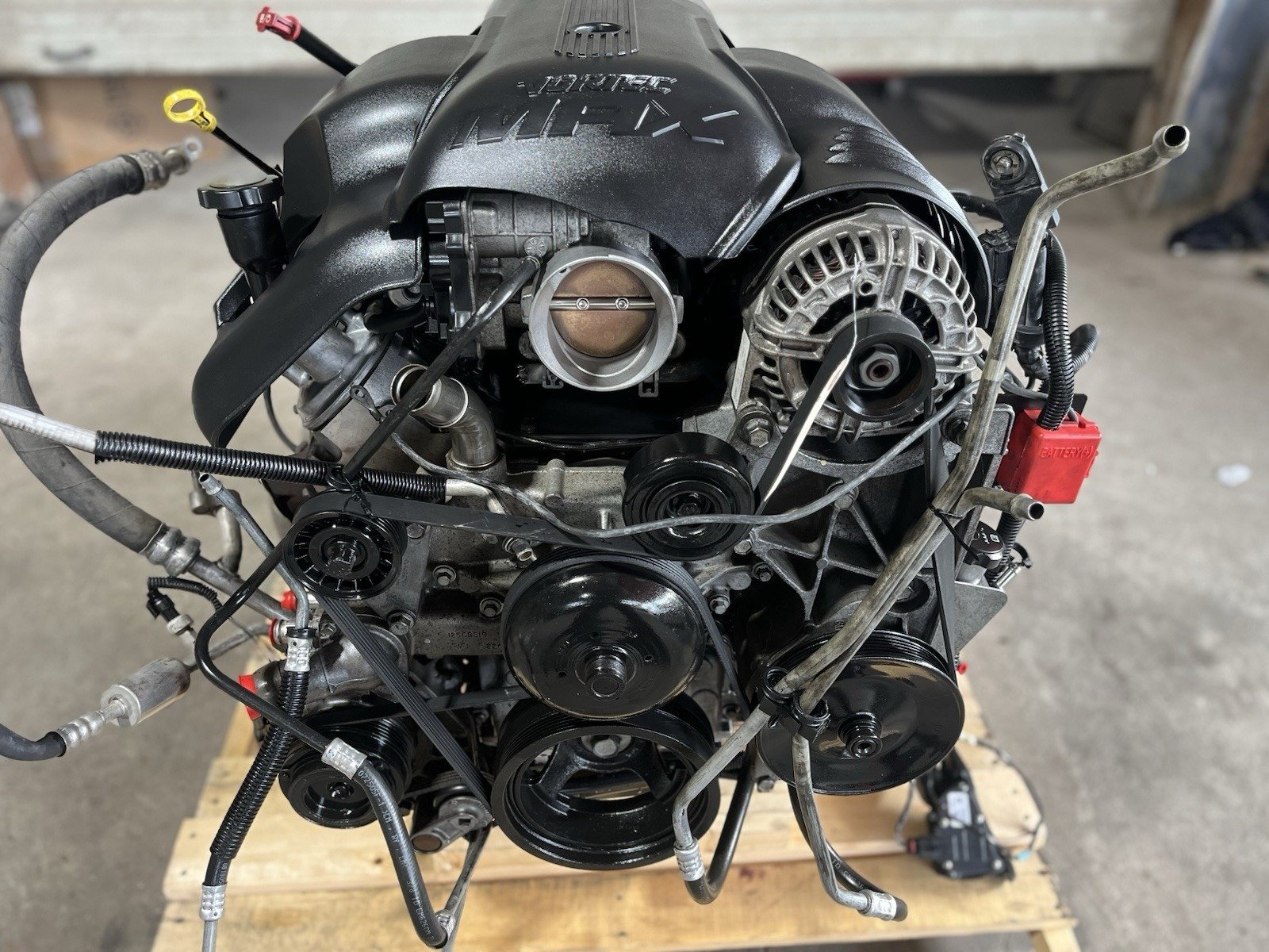 2006 Cadillac Escalade 6.0L LQ9 Engine