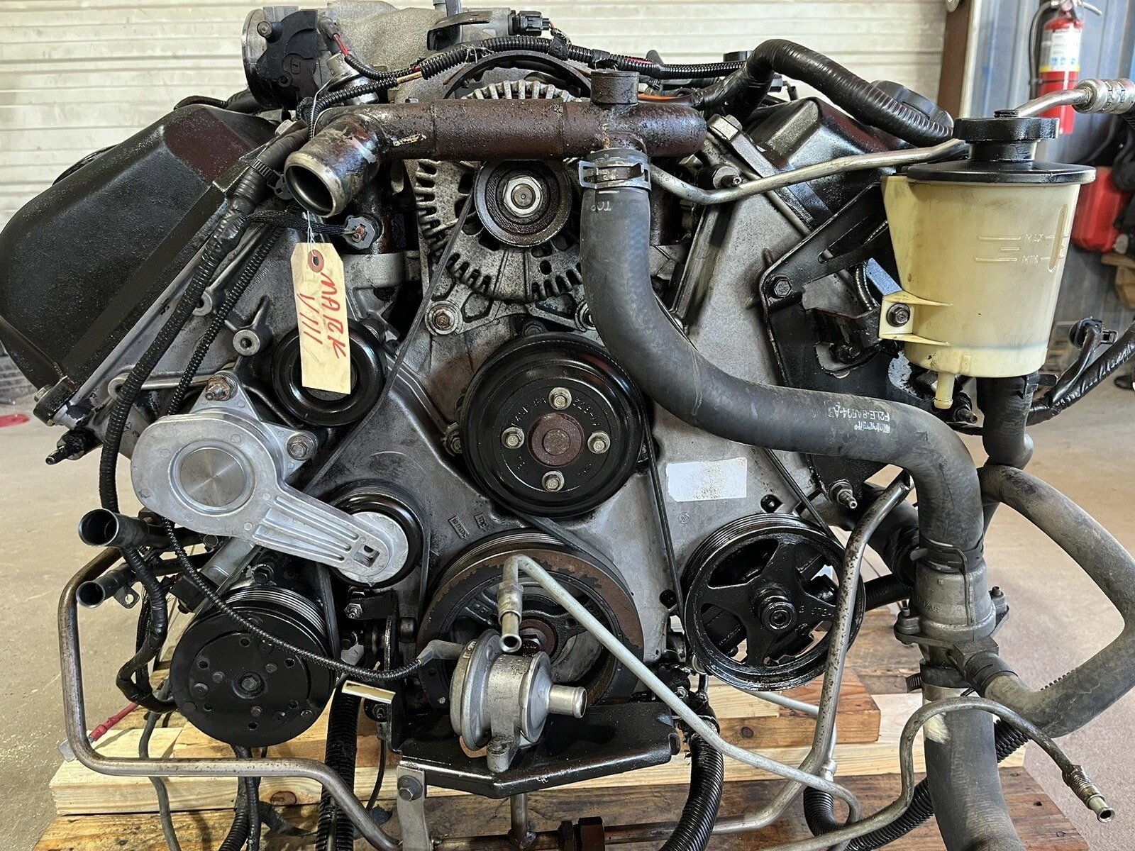 1998 Lincoln Mark VIII 4.6L DOHC Engine - Complete 32V Aluminum Intech V8 and 4R70W Transmission Pullout.