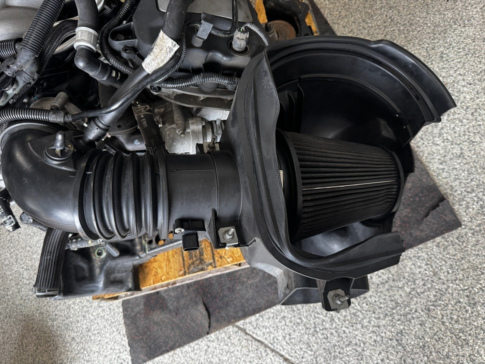 2016 Ford Mustang GT – 5.0L Gen 2 Coyote Engine & MT82 6-Speed Manual Transmission Pullout - Image 4