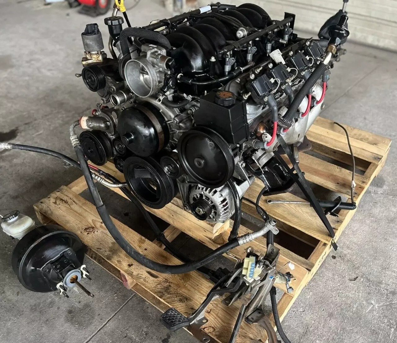 1999 Pontiac Trans Am – 5.7L LS1 Engine & T-56 6-Speed Manual Transmission Pullout - Image 3